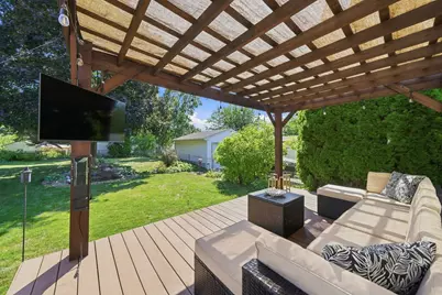 2134 4th Street E, Saint Paul, MN 55119 - Photo 19