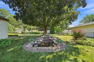 2134 4th St E, Saint Paul, MN 55119 - Photo 21