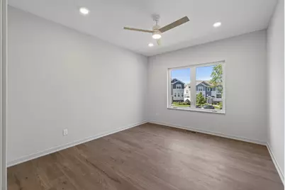 2357 7th Ave E, North Saint Paul, MN 55109 - Photo 17
