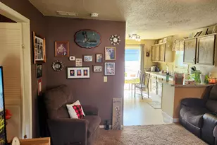 119 13th St W, International Falls, MN 56649 - Photo 3