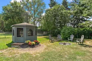 1694 Hinton Trail N, Oakdale, MN 55128 - Photo 29