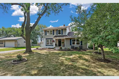1694 Hinton Trail N, Oakdale, MN 55128 - Photo 1
