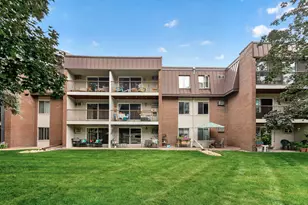 4820 Park Commons Dr, Saint Louis Park, MN 55416 - Photo 19