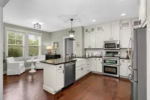 15704 Duck Pond Way, Apple Valley, MN 55124 - Photo 5