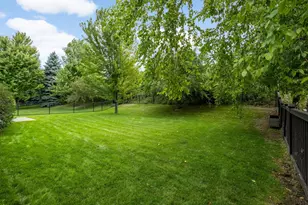 15704 Duck Pond Way, Apple Valley, MN 55124 - Photo 21