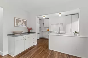 2334 Doswell Ave, Saint Paul, MN 55108 - Photo 9