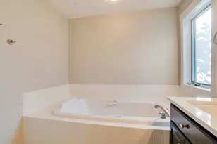 431 Clearview Ct, Moorhead, MN 56560 - Photo 35