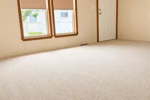 150 Star Cir, Vadnais Heights, MN 55127 - Photo 5