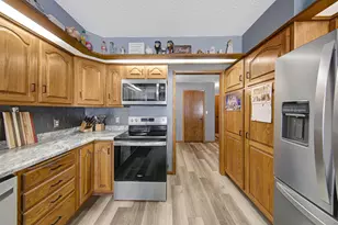 510 12th St, Windom, MN 56101 - Photo 19