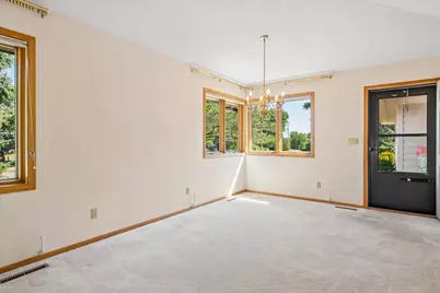 1236 Woodley Street E, Northfield, MN 55057 - Photo 3