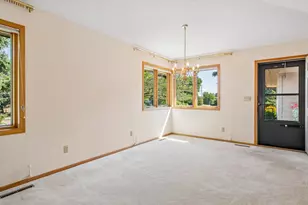 1236 Woodley St E, Northfield, MN 55057 - Photo 3
