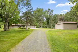 32050 Park Trail, Center City, MN 55012 - Photo 9
