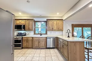 910 N 5th St, Montevideo, MN 56265 - Photo 13