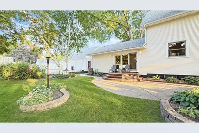 910 N 5th Street, Montevideo, MN 56265 - Photo 3