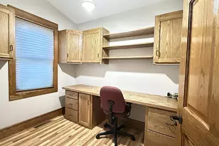 910 N 5th St, Montevideo, MN 56265 - Photo 31