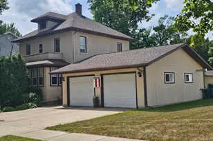 824 Adams Ave, Westbrook, MN 56183 - Photo 3