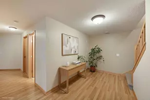 782 New Century Blvd S, Maplewood, MN 55119 - Photo 29