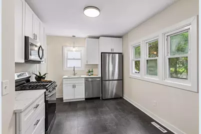 3243 Washburn Avenue N, Minneapolis, MN 55412 - Photo 13