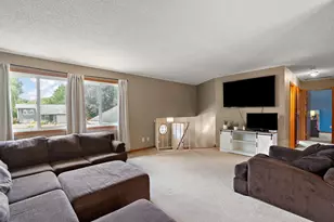 1460 Laurel Ave, Saint Paul Park, MN 55071 - Photo 7