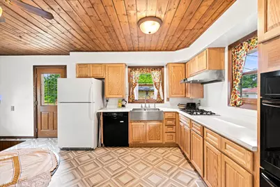 8301 Elliot Avenue S, Bloomington, MN 55420 - Photo 9