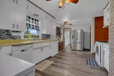 17311 Highway 23 NE, Oak Park, MN 56357 - Photo 7