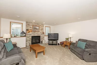 1206 47th Avenue N, Fargo, ND 58102 - Photo 35