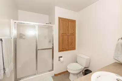 1206 47th Avenue N, Fargo, ND 58102 - Photo 41