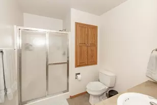 1206 47th Ave N, Fargo, ND 58102 - Photo 41