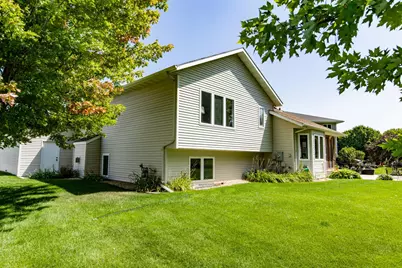 1206 47th Avenue N, Fargo, ND 58102 - Photo 59