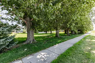 1206 47th Ave N, Fargo, ND 58102 - Photo 63