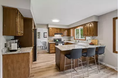 1667 Sherwood Way, Eagan, MN 55122 - Photo 15