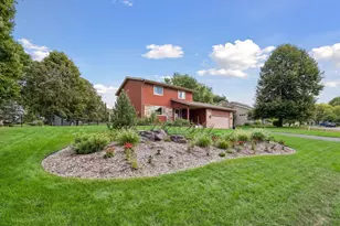 1667 Sherwood Way, Eagan, MN 55122 - Photo 5