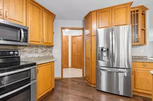 1203 Parkside Dr, Marshall, MN 56258 - Photo 37