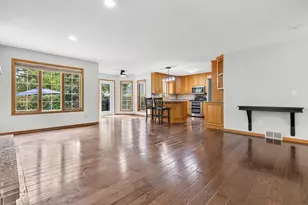 1203 Parkside Dr, Marshall, MN 56258 - Photo 29