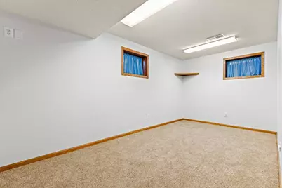1203 Parkside Drive, Marshall, MN 56258 - Photo 91