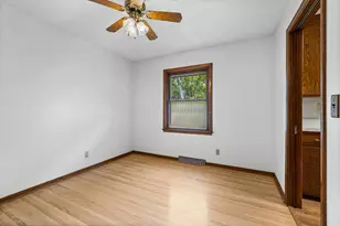 8209 Knox Ave S, Bloomington, MN 55431 - Photo 13
