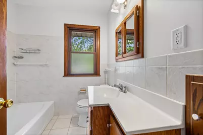 8209 Knox Avenue S, Bloomington, MN 55431 - Photo 7