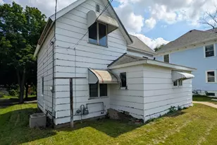 409 S 6th St, Montevideo, MN 56265 - Photo 33