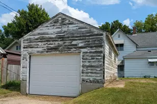 409 S 6th St, Montevideo, MN 56265 - Photo 35