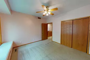 615 Trollwood Dr, Albert Lea, MN 56007 - Photo 21