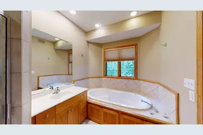 615 Trollwood Drive, Albert Lea, MN 56007 - Photo 17