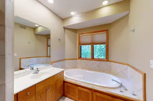 615 Trollwood Dr, Albert Lea, MN 56007 - Photo 17