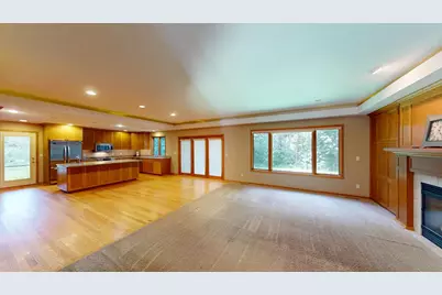 615 Trollwood Drive, Albert Lea, MN 56007 - Photo 3