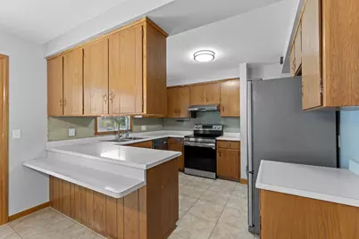 807 26th Street NW, Rochester, MN 55901 - Photo 7