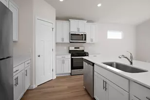 7708 Birch St, Clear Lake, MN 55319 - Photo 9