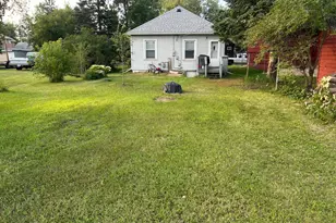 117 E Hibbing Ave, Keewatin, MN 55753 - Photo 3