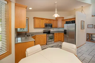 1895 Waterford Place SW, Rochester, MN 55902 - Photo 13