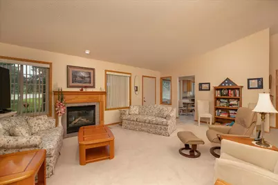 1895 Waterford Place SW, Rochester, MN 55902 - Photo 7