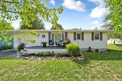 1314 N 5th Street, Saint Peter, MN 56082 - Photo 1