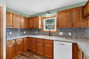 1028 W Elm St, Lake City, MN 55041 - Photo 11